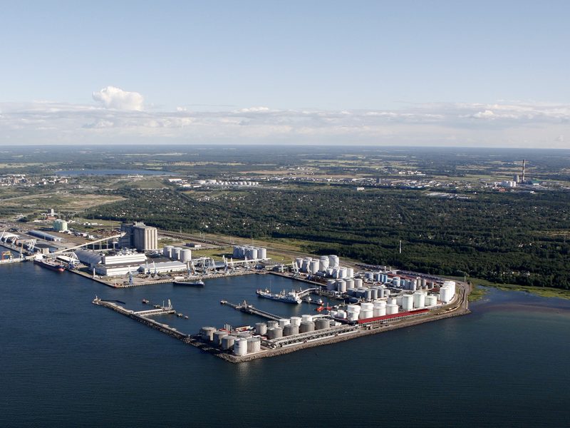 Muuga Harbour and the Liwathon E.O.S. terminals under a clear sky.